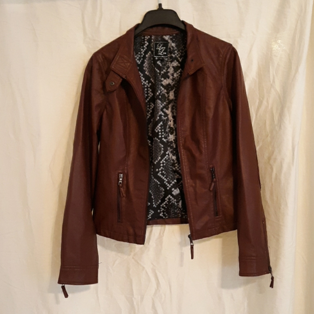 Laura Lane Auburn leather Jacket (size M)